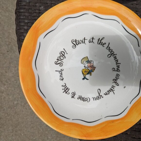 Alice in Wonderland Disney Plates - Set of 4 - Picture 2 of 4